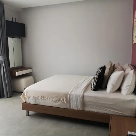 Magnifique Duplex Design De Deux Chambres Apartman Tours